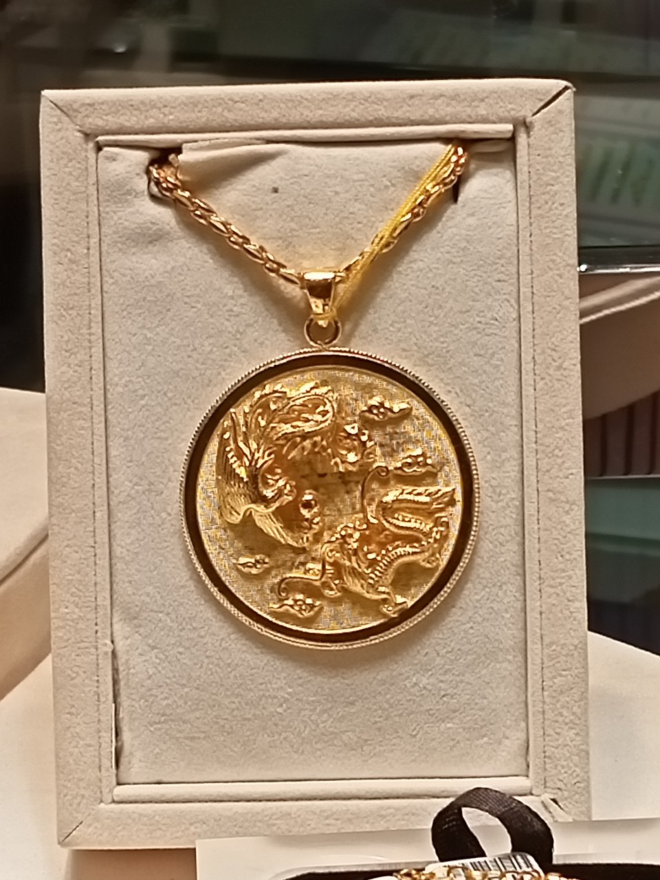 高雄590慶豐當舖-高雄當舖,高雄當鋪,黃金借款,當舖,當鋪,高雄黃金借款,左營黃金借款《黃金借款,拜託請先問過,慶豐當舖,比價看看!全台最大間,利率當然最低!保證安心借,輕鬆還!》