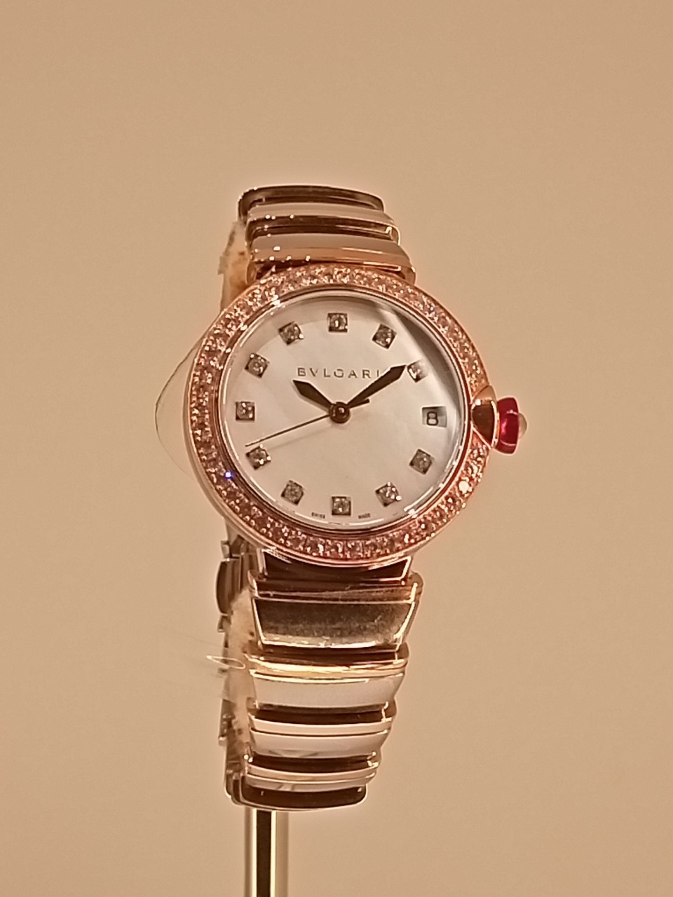 高雄名錶手錶精品名牌包包借款-590慶豐當舖提供高雄手錶借款,高雄名錶借款,左營手錶借款,左營名錶借款,前金名牌包包,新興手錶典當,楠梓手錶當降利息,鼓山手錶借款利息低,三民手錶借款推薦,前鎮名牌包包當舖推薦,小港手錶借款當舖,鳳山手錶借款,鳥松手錶借款,大社,仁武手錶借款額度,台南手錶借款,屏東鑽石借款等當舖,手錶借款借款需求,找高雄左營附近當舖137