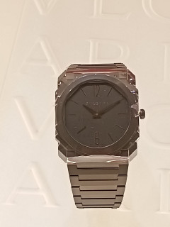 高雄名錶手錶精品名牌包包借款-590慶豐當舖提供高雄手錶借款,高雄名錶借款,左營手錶借款,左營名錶借款,前金名牌包包,新興手錶典當,楠梓手錶當降利息,鼓山手錶借款利息低,三民手錶借款推薦,前鎮名牌包包當舖推薦,小港手錶借款當舖,鳳山手錶借款,鳥松手錶借款,大社,仁武手錶借款額度,台南手錶借款,屏東鑽石借款等當舖,手錶借款借款需求,找高雄左營附近當舖141