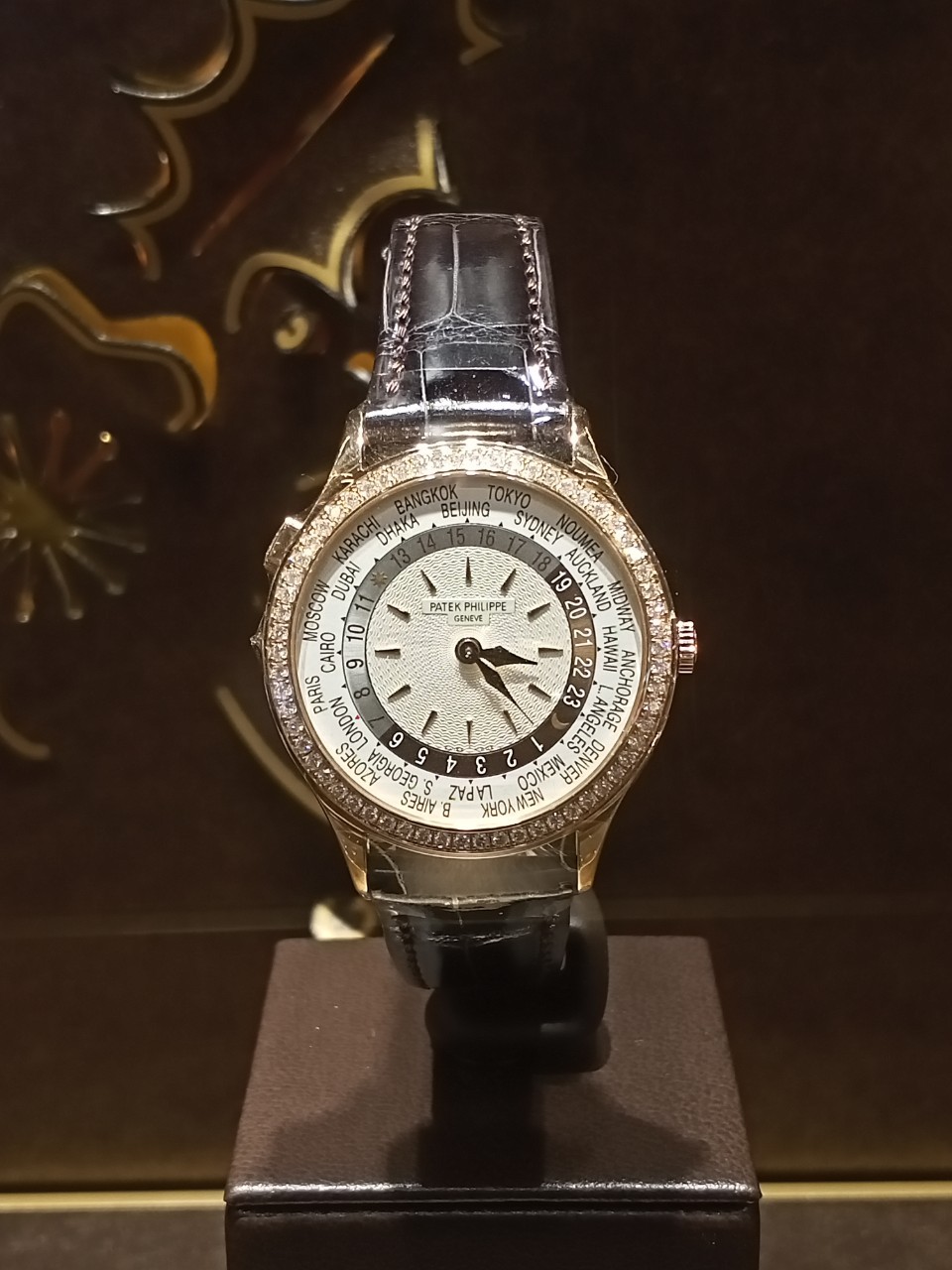 高雄名錶手錶精品名牌包包借款-590慶豐當舖提供高雄手錶借款,高雄名錶借款,左營手錶借款,左營名錶借款,前金名牌包包,新興手錶典當,楠梓手錶當降利息,鼓山手錶借款利息低,三民手錶借款推薦,前鎮名牌包包當舖推薦,小港手錶借款當舖,鳳山手錶借款,鳥松手錶借款,大社,仁武手錶借款額度,台南手錶借款,屏東鑽石借款等當舖,手錶借款借款需求,找高雄左營附近當舖157