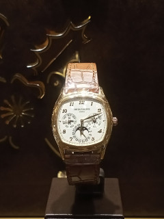 高雄名錶手錶精品名牌包包借款-590慶豐當舖提供高雄手錶借款,高雄名錶借款,左營手錶借款,左營名錶借款,前金名牌包包,新興手錶典當,楠梓手錶當降利息,鼓山手錶借款利息低,三民手錶借款推薦,前鎮名牌包包當舖推薦,小港手錶借款當舖,鳳山手錶借款,鳥松手錶借款,大社,仁武手錶借款額度,台南手錶借款,屏東鑽石借款等當舖,手錶借款借款需求,找高雄左營附近當舖159